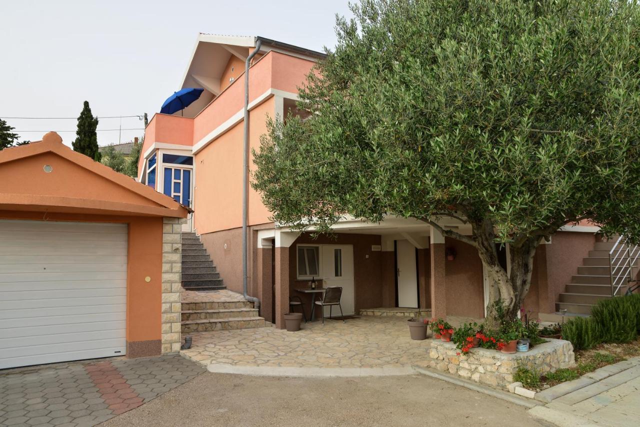Apartment Olive Jovici  Exterior photo