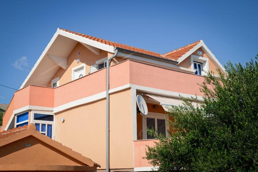 Apartment Olive Jovici  Exterior photo